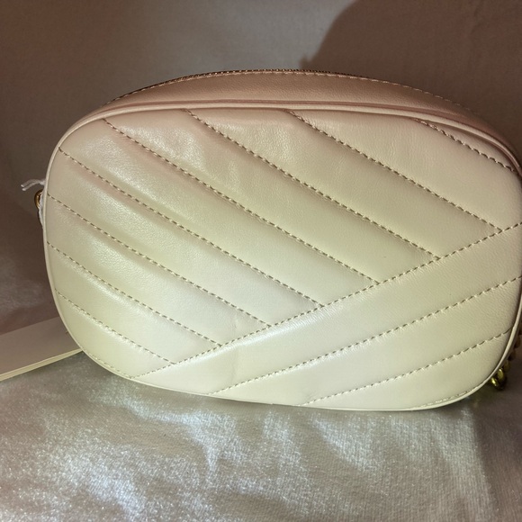 Kira Cream Chevron Bag by Tory Burch - Picture 12 of 16